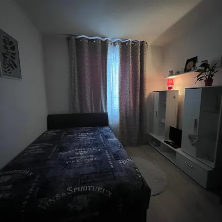 Prerov Apartman Apartment