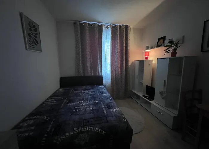 Prerov Apartman شقة